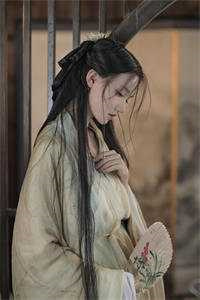 《重生八零营长新娘逃婚了（版本一）》何婉吟 靳慎之